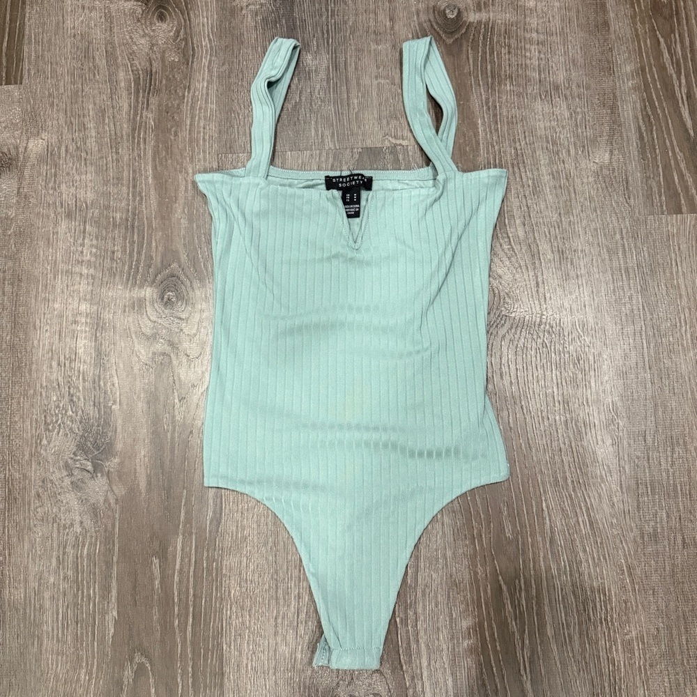 Streetwear Society Green V-neck Bodysuit